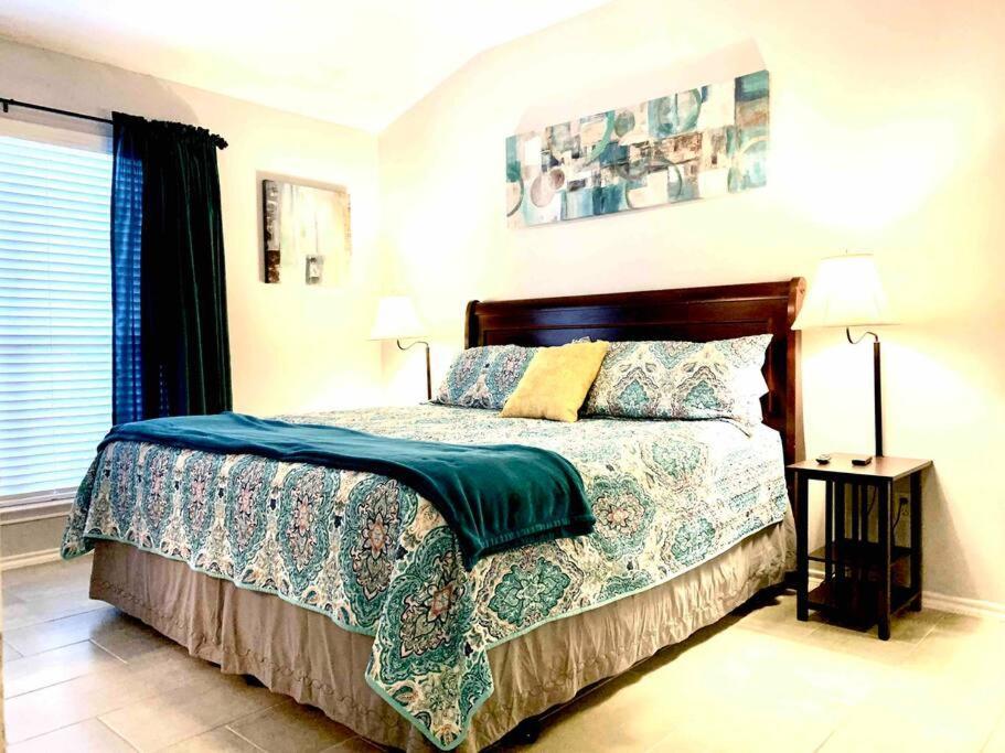 Modern Updates - Great Location - King Bed- Bmt San Antonio Kültér fotó